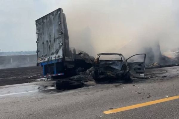 Accidente múltiple deja ocho lesionados