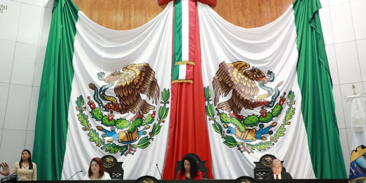 Declaran recinto legislativo zona libre de desechables