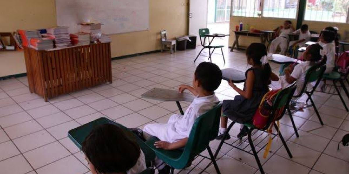 Diariamente faltan hasta 40 maestros en escuelas de Tamaulipas: SET