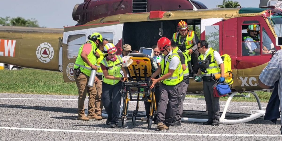 Rescatan en helicóptero a hombre que cayó de un caballo en Aldama