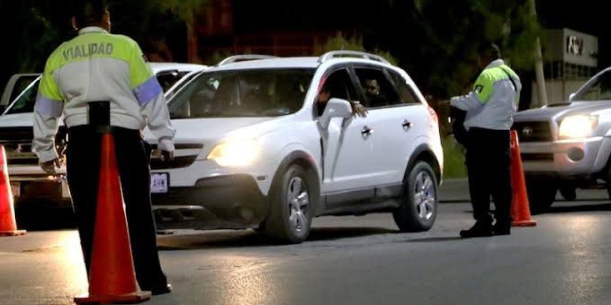 Quienes sean detenidos con aliento alcohólico deberán pagar multas de 6 mil a 11 mil pesos