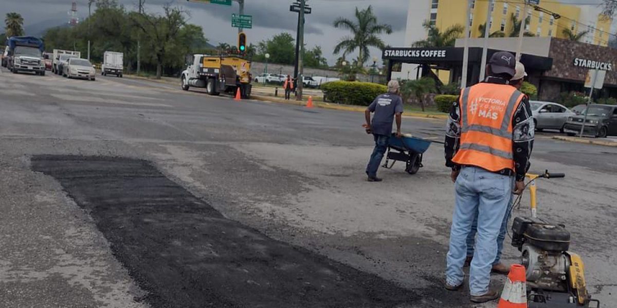 Avanza mejora de calles en Victoria