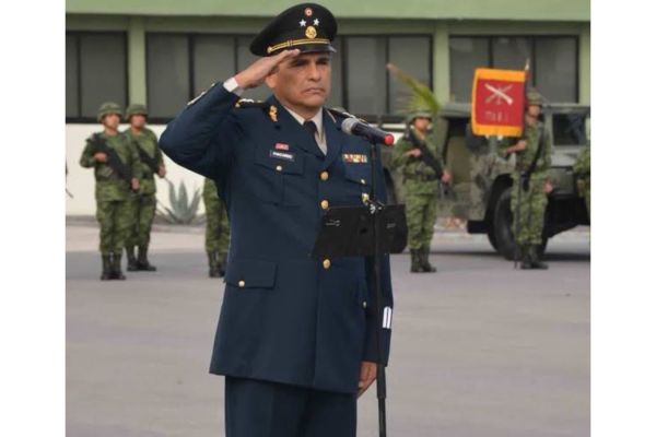 Sustituye el general Carlos Arturo Pancardo Escudero al general Sergio Chávez en Seguridad Pública