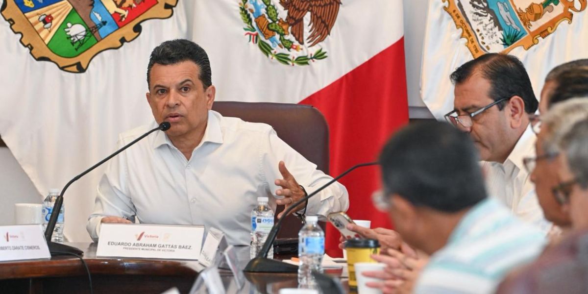 Instruye alcalde a secretarías priorizar atención a limpieza, pavimentación y agua en temporada vacacional