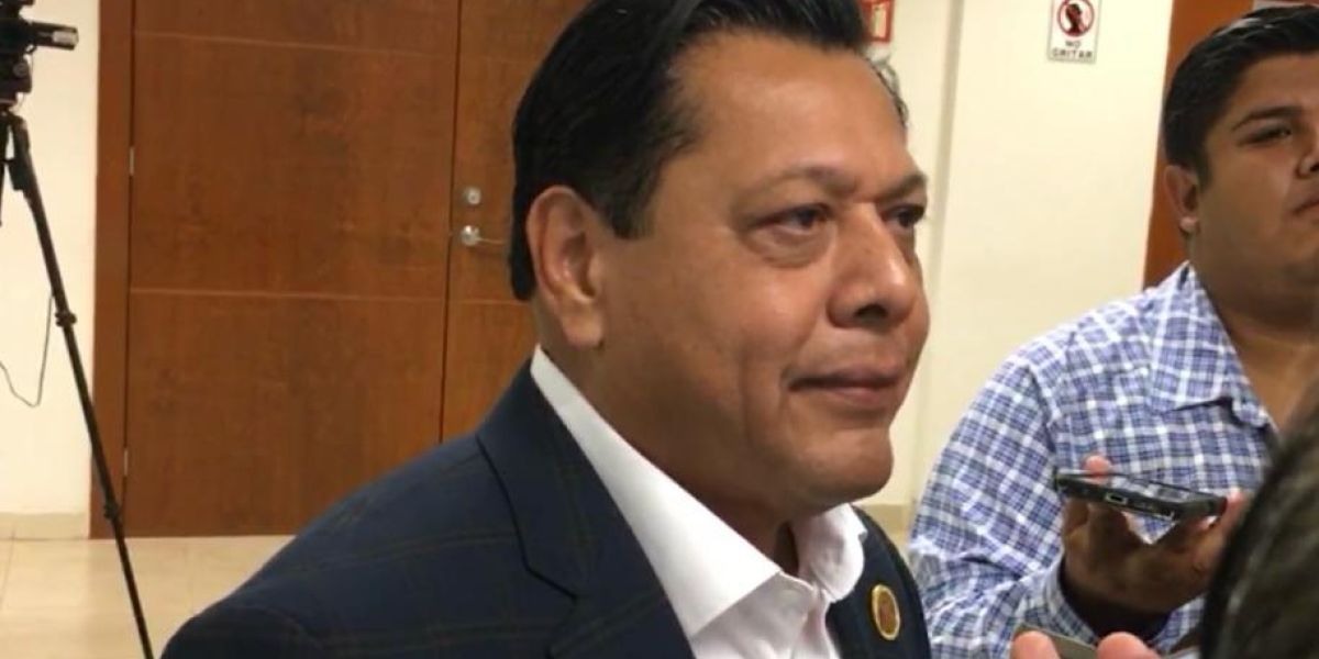 Renuncian jueces electos; descartan retorno de las “Juanitas”