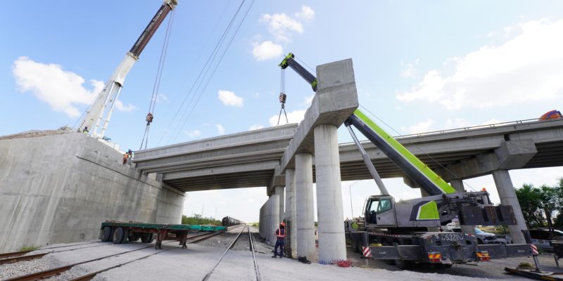Avanza rehabilitación de puente en carretera Mex II: obra clave para el comercio y la conectividad de Nuevo Laredo