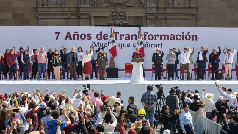 Ante 600 mil personas en el Zócalo, Presidenta Sheinbaum celebra 7 años de la Cuarta Transformación