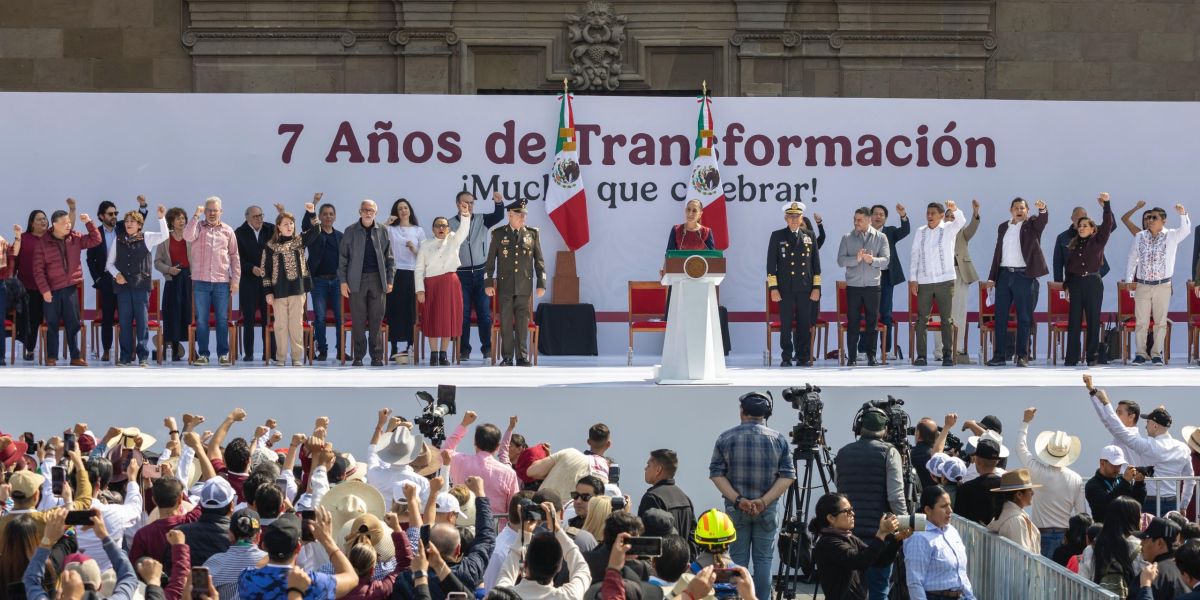 Ante 600 mil personas en el Zócalo, Presidenta Sheinbaum celebra 7 años de la Cuarta Transformación
