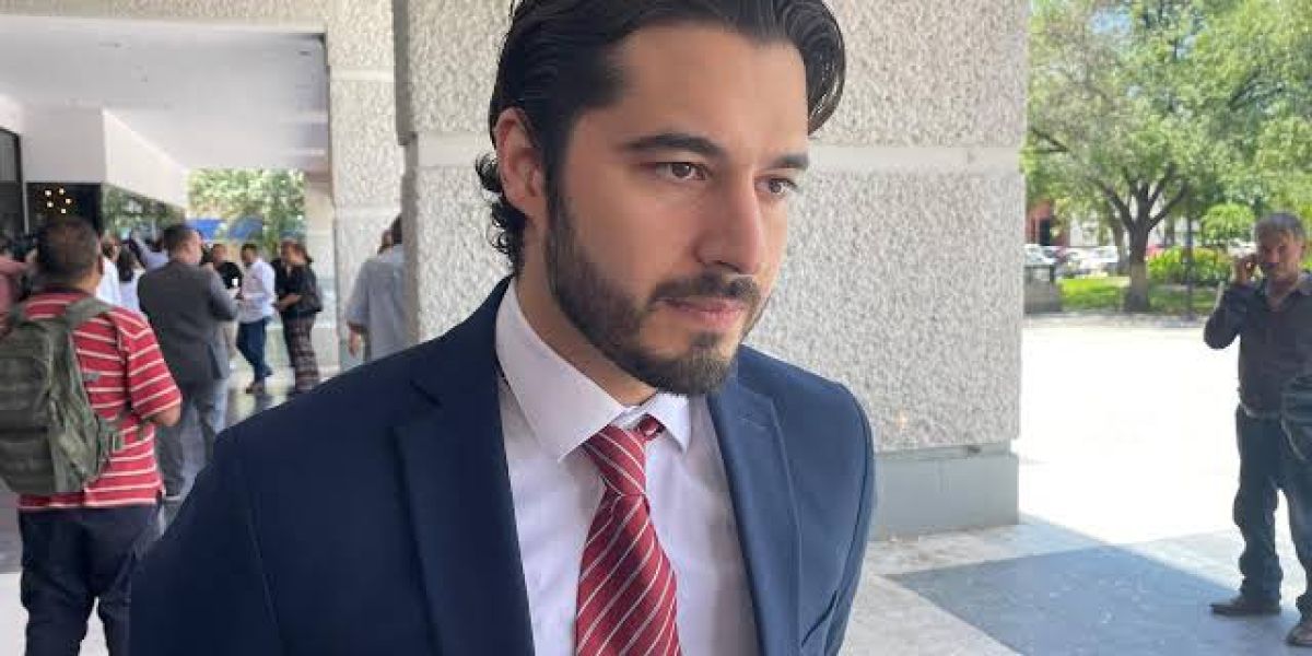 Aumenta 13% el salario mínimo y 5% en la zona fronteriza