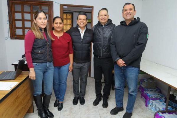 Reconoce y agradece alcalde Lalo Gattás trabajo de personal administrativo