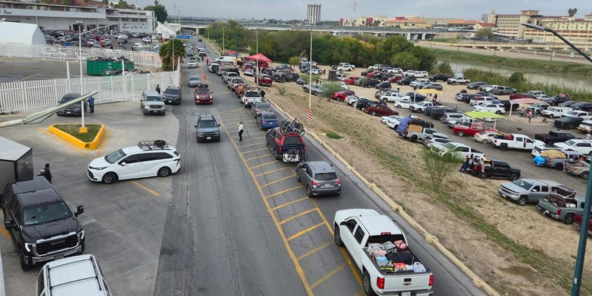 Consolidan paisanos a Nuevo Laredo como el mejor cruce fronterizo para ingresar a México