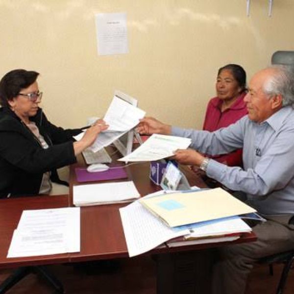 Ofrecen asesoría legal gratis