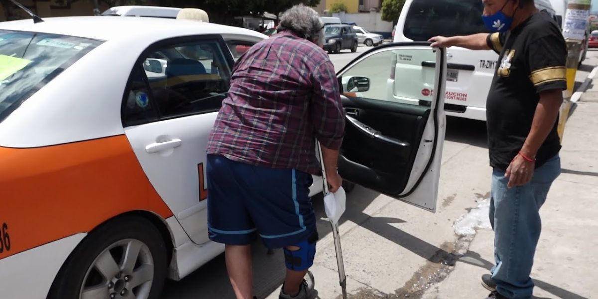 Alto a la discriminación: buscan regular taxis APP para personas con discapacidad