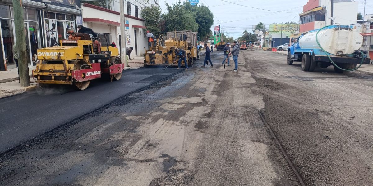 Inicia gobierno de Victoria pavimentación de 12,743 m2 en la Héroe de Nacozar
