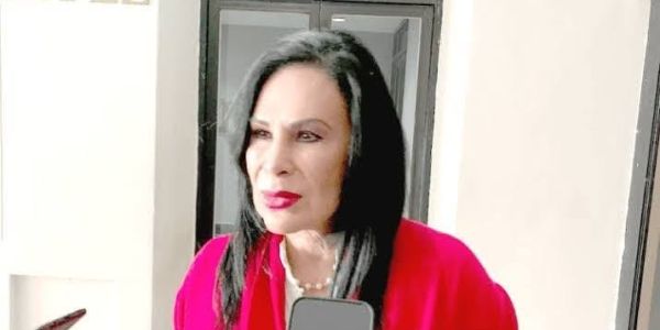 Blanca Valles aclara criterios de asignación de plazas