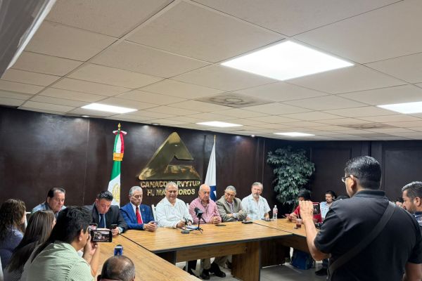 Entre divisiones internas, Abraham Rodríguez Padrón es reelegido