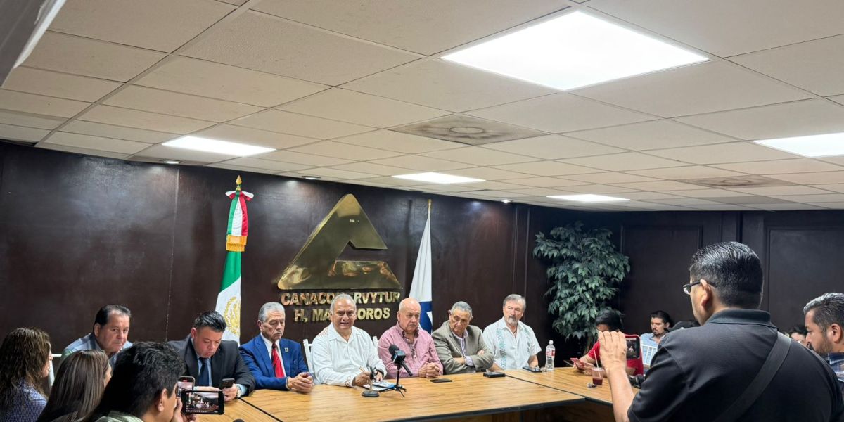 Entre divisiones internas, Abraham Rodríguez Padrón es reelegido