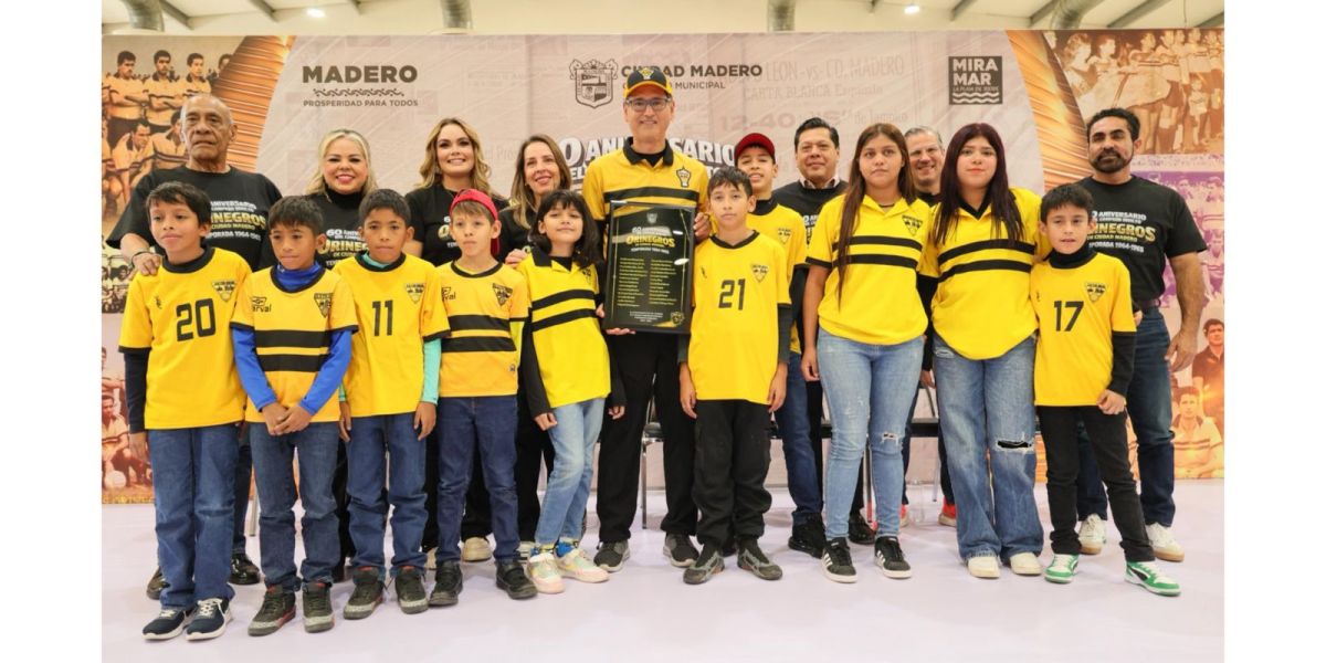Emotivo homenaje a los Orinegros campeones invictos de la temporada 1964- 1965