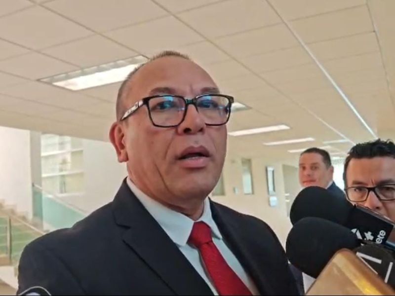 Inicia gobierno ocho expropiaciones para estaciones seguras en carreteras