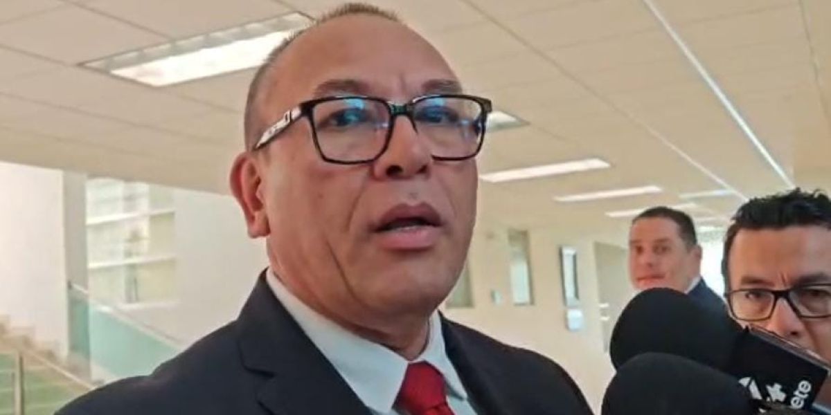 Inicia gobierno ocho expropiaciones para estaciones seguras en carreteras