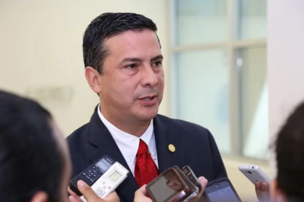 No es capricho, es un derecho ganado, afirma Ramiro Ramos Salinas