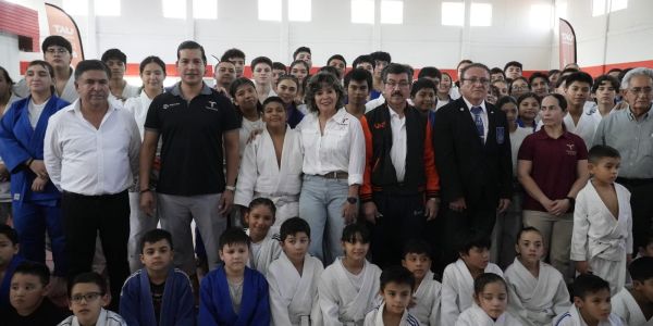 Recibe rector de la UAT reconocimiento de la Federación  Mexicana de Judo