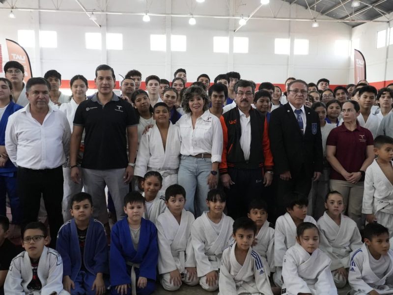 Recibe rector de la UAT reconocimiento de la Federación  Mexicana de Judo