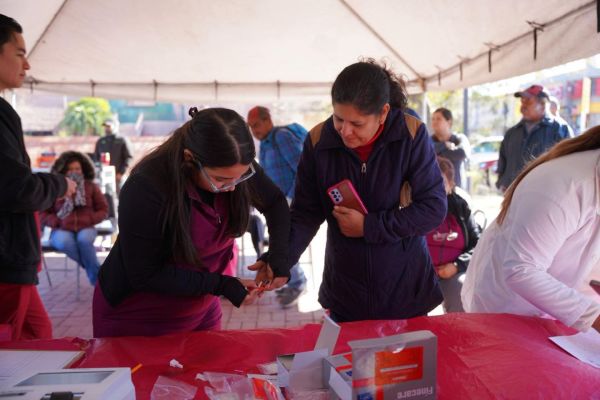 Jornada de salud del gobierno municipal registra alta participación ciudadana; fortalece prevención con servicios médicos gratuitos