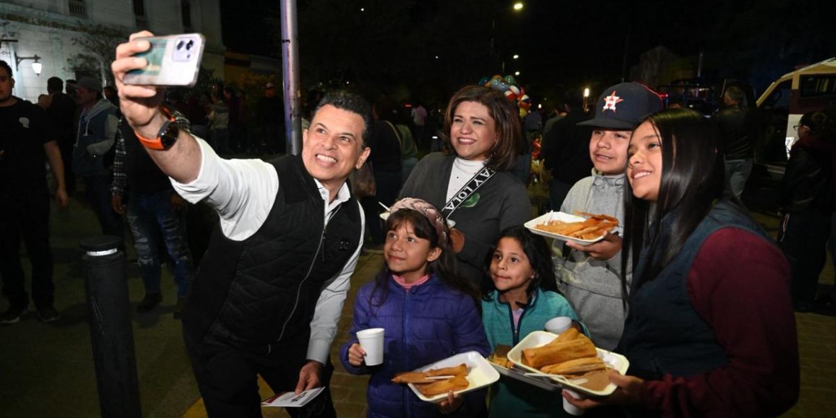 Con tamaliza celebran Día de la Candelaria en Victoria