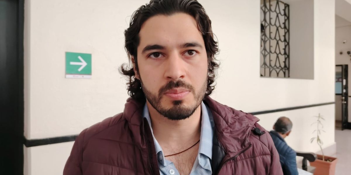 Ningún servidor público fuera de la legalidad seguirá en la Secretaría del Trabajo