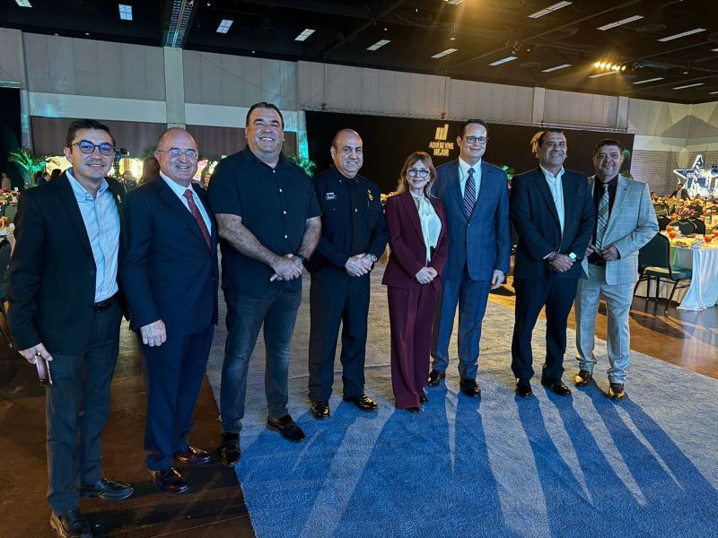 Magaly Deandar consolida vínculos con Texas