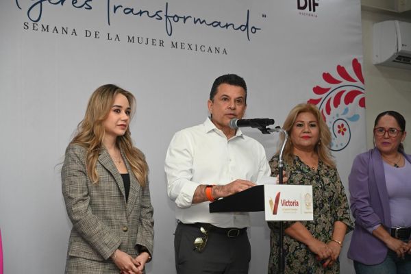 Conmemoran DIF y Municipio Día de la Mujer Mexicana