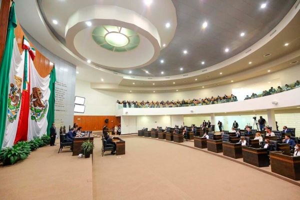 Alistan castigo a diputados faltistas; esperan publicación POE