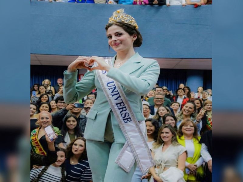 Fátima Bosh cancela evento en  Ecuador por problema de salud