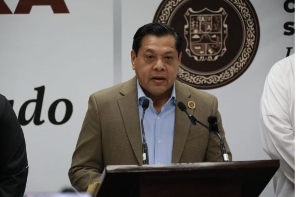 Van por libertad sindical para trabajadores del Estado