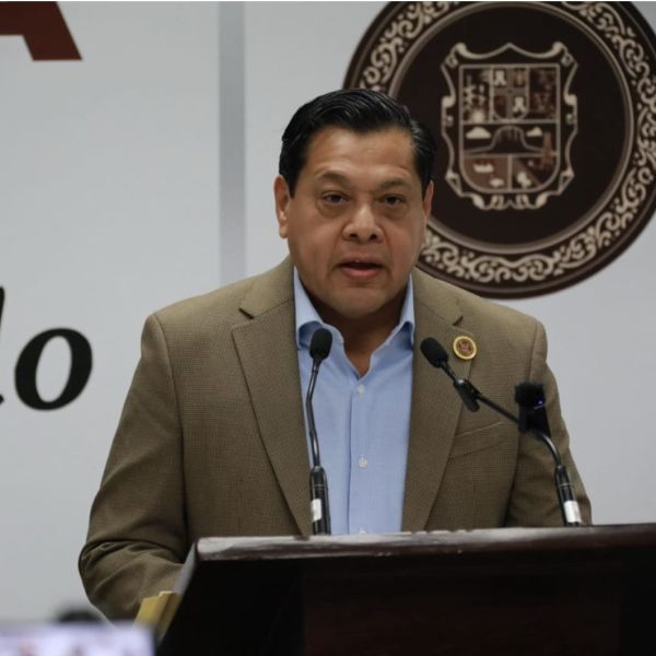 Van por libertad sindical para trabajadores del Estado