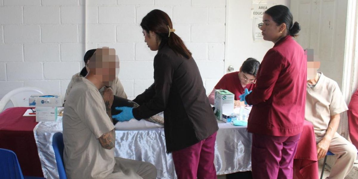 Nuevo Laredo fortalece atención médica en el CERESO con campaña de salud visual y geriátrica