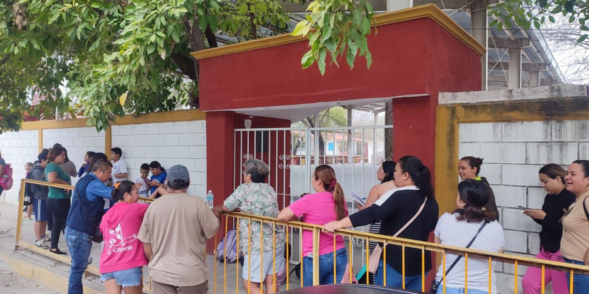 Primaria ‘Emilio Caballero’ cierra de nuevo; ahora por falta de maestro