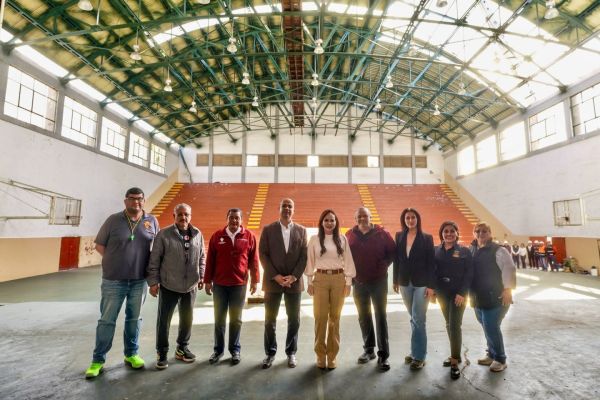 Avanza la rehabilitación del escuadrón 201; Carmen Lilia reafirma compromiso con el patrimonio histórico de Nuevo Laredo