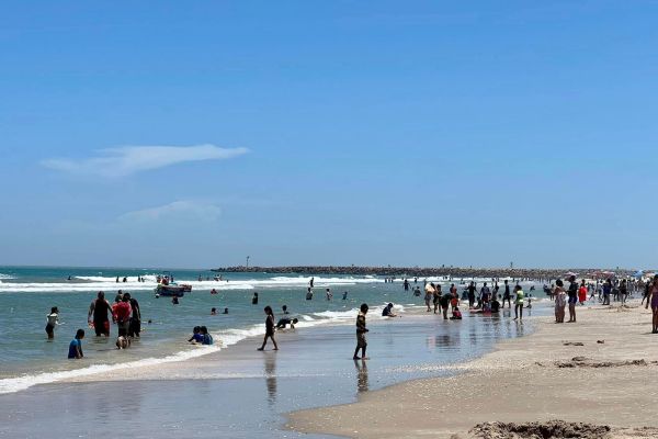Playa la Pesca espera más de 150 mil turistas en Semana Santa 2026
