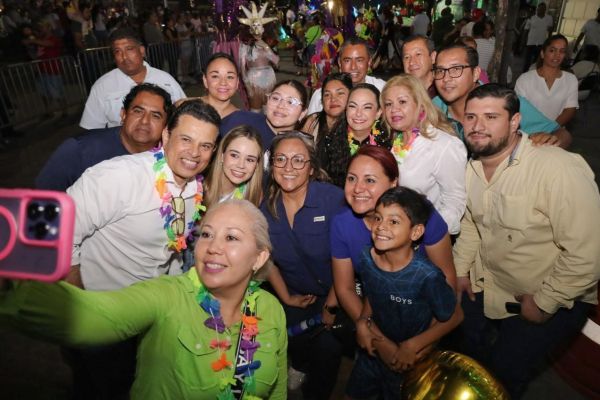 Gran participación de familias en el festival de Carnaval 2026