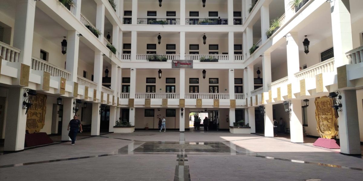 Apagón en Palacio de Gobierno provoca suspensión preventiva de sistemas estatales