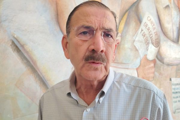 Buscan aclarar cobros del IMSS a conductores de Uber y DiDi