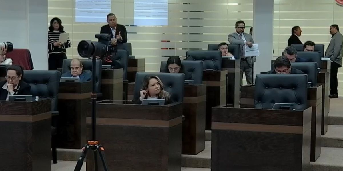 Congreso modifica más de 30 leyes para  reforzar control del dinero público