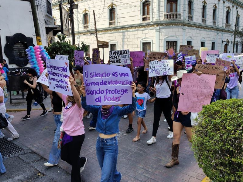 8M en Victoria: médicas, madres buscadoras y colectivas marchan para exigir justicia