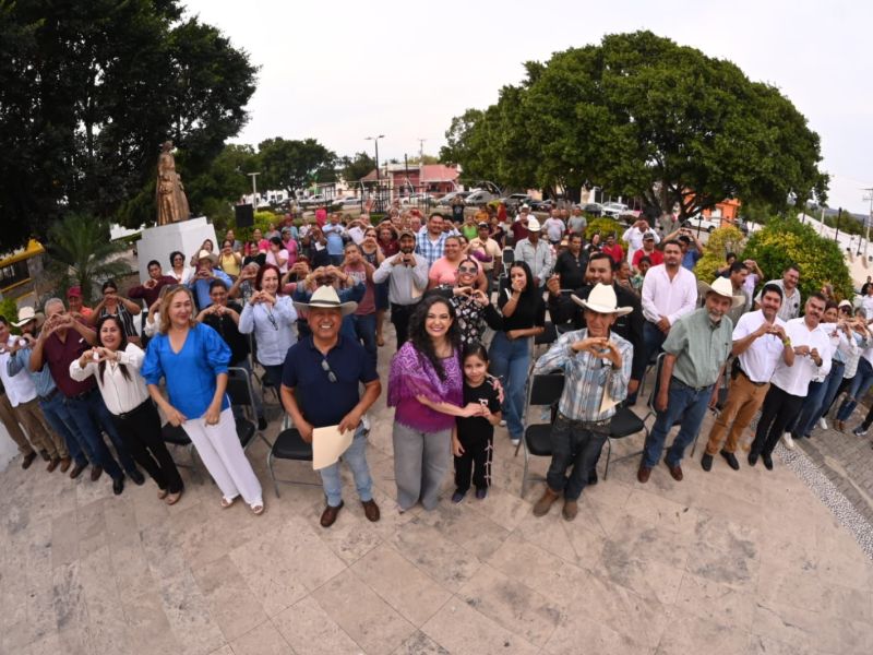 Olga Sosa encabeza asamblea informativa en Llera y destaca respaldo de la Federación
