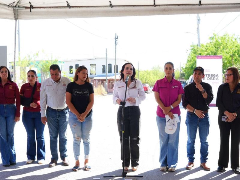 Calles dignas transforman la vida de familias en colonia Francisco Villa; entrega alcaldesa Carmen Lilia Canturosas pavimentaciónes