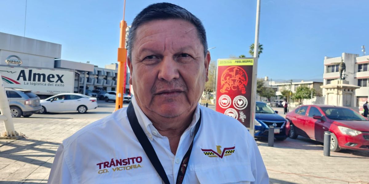 Multan hasta 40 conductores al mes por invadir espacios para personas con discapacidad