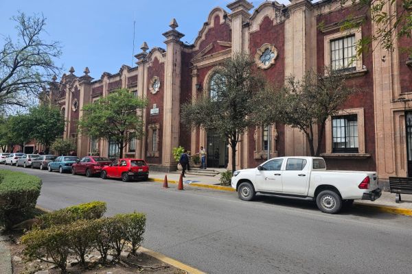 Asume Adriana Marcela Hernández la titularidad de Salud en Tamaulipas