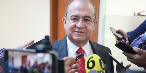 Reconocen falta de Psicólogos y piden  respeto a personal médico de hospitales